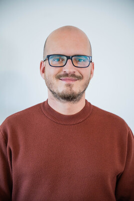 UEP SAV – portrety MB-5